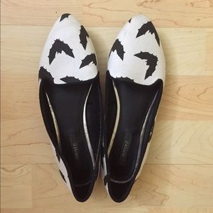 Bat goth Forever 21 flats
