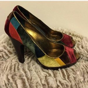 bundle of coach heels and liz claiborne perfumes