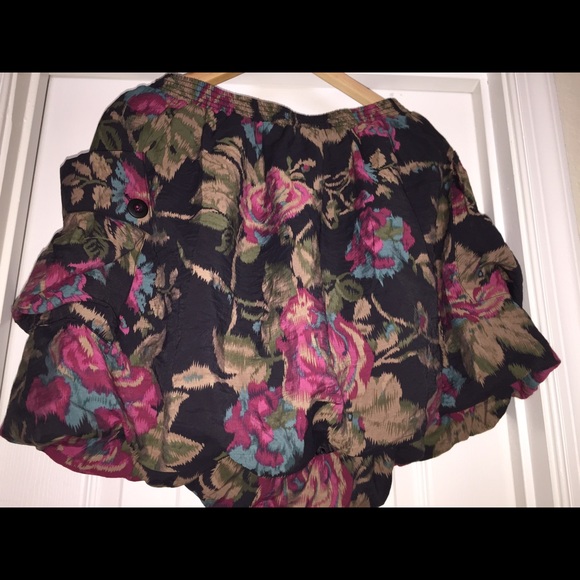 NWT Francesca's Bubble Skirt - Picture 2 of 4