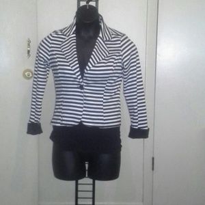 BLK N WHITE STRIPED BLAZER