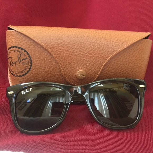 SOLD Polarized Folding Wayfarer