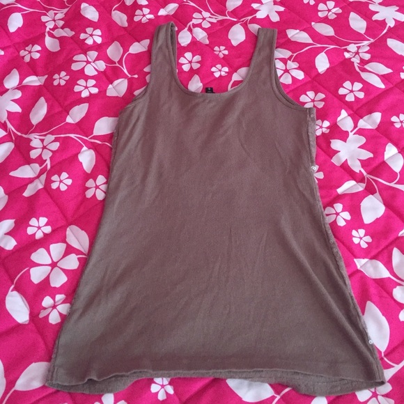 Express sequence tank top Size Medium - Picture 2 of 2