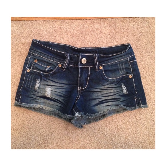 Dark wash denim shorts - Picture 1 of 1