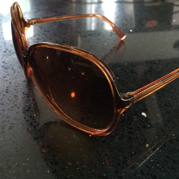Oliver Peoples Sunglasses - Picture 4 of 4