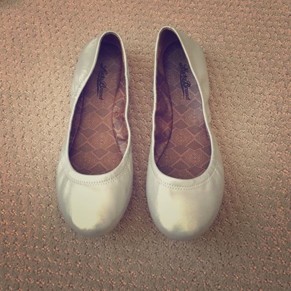 Silver flats