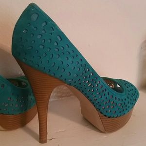 Cute Teal green shoes
