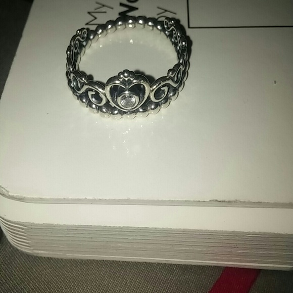 Pandora princess ring