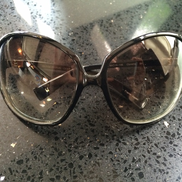 Oliver Peoples Sunglasses - Picture 2 of 4
