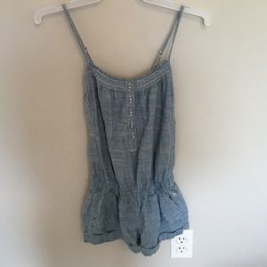 Abercrombie light "Jean" color with buttons