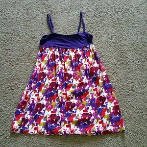 Summer dress with adjustable straps