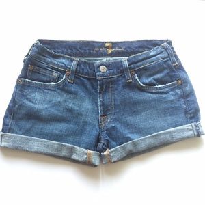 7 for all Mankind shorts