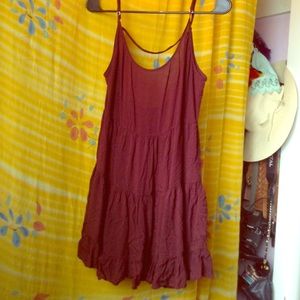 ✨✨✨Brandy Melville jada maroon dress