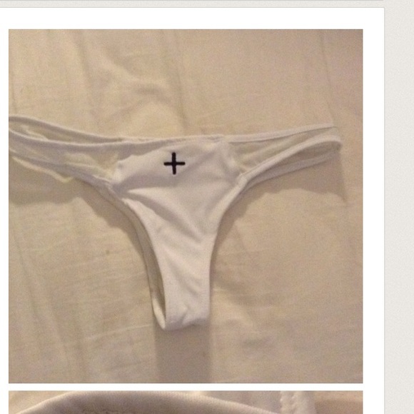 ➕White Coulbourne Bottoms➕(SOLD)