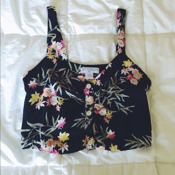 Cotton on floral crop top