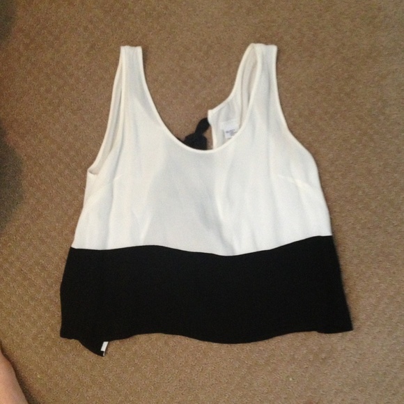 Urban outfitters silky crop tank top bows on back