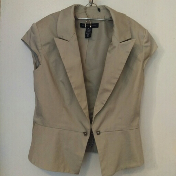 Tan Fitted Short-sleeve Jacket