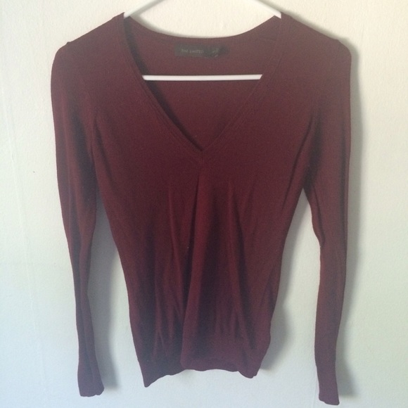 Maroon v neck sweater