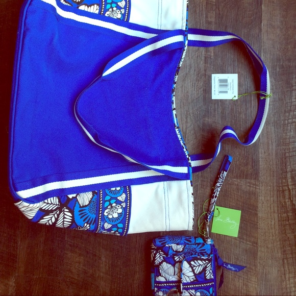 Vera bradley tote and wristlet