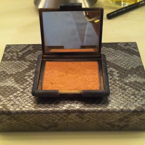 NARS Other - NARS BLUSH in Luster