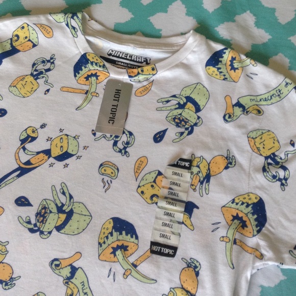 Minecraft Toss print t shirt - Picture 2 of 4