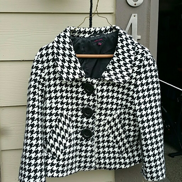 Crop houndstooth jacket