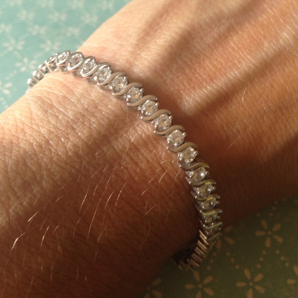Rhinestone Krementz tennis bracelet