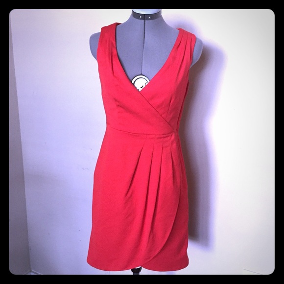 H&M Dresses & Skirts - H&M Red Tulip Dress