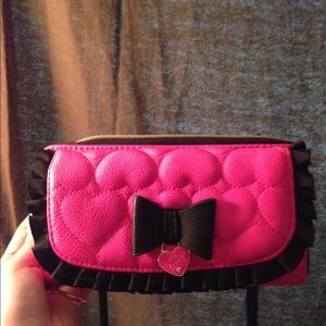 Betsey Johnson pink heart purse