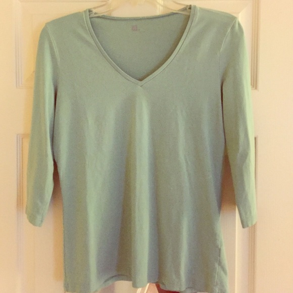 Green, Gap V-neck cotton shirt