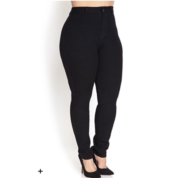 Forever 21 + high waisted black skinny jean 20S