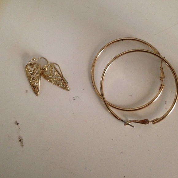 earring bundle - Picture 3 of 3