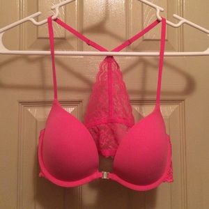 Gilly Hicks push up bra