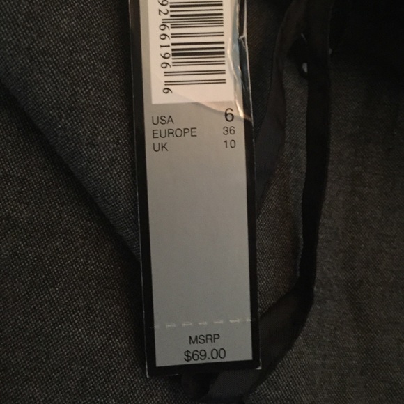 Black and gray skirt - Picture 2 of 4