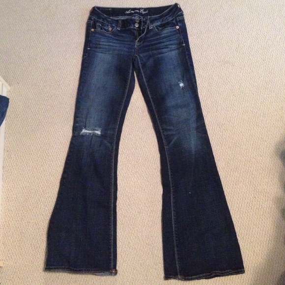SOLDDDD American Eagle Dark Wash Jeans