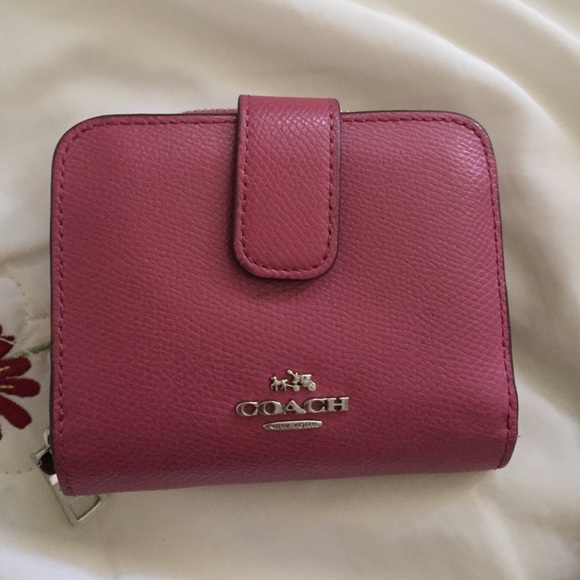 Clutches & Wallets - Coach Wallet