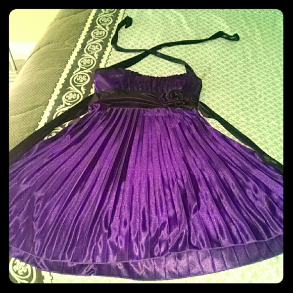 !Purple Dress.