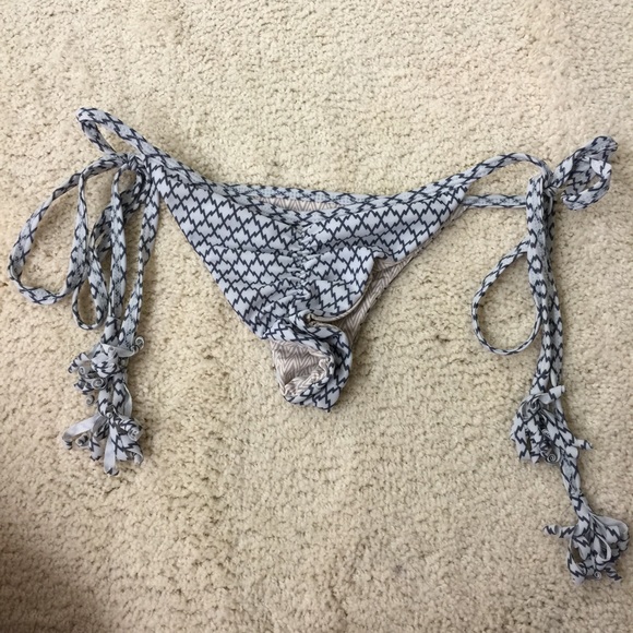 TRADED Acacia Swimwear Diamond Rios - Picture 1 of 1