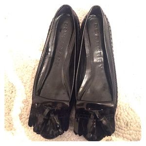 Worn once Burberry flats size 39