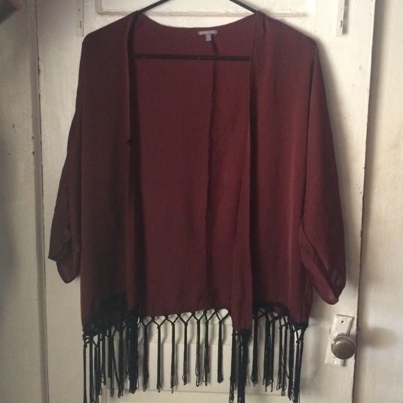 maroon kimono