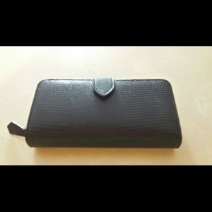 Liz Claiborne Black Wallet