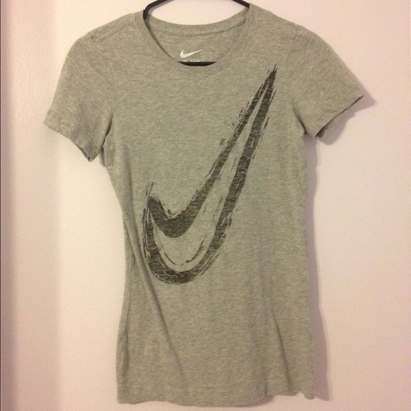 Women's Nike Shirt