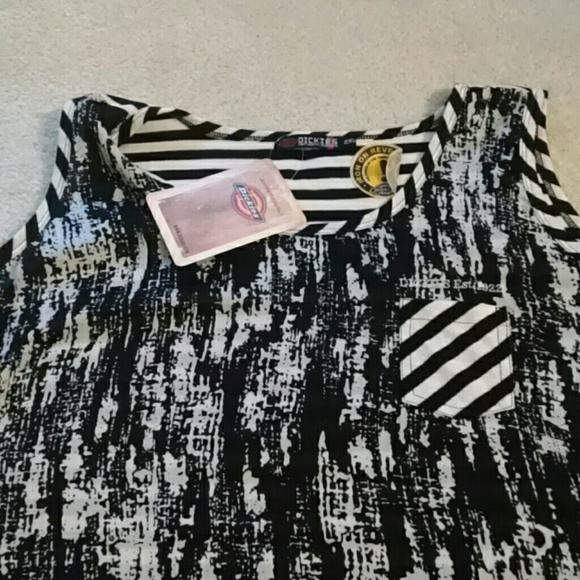 Shirt - Picture 3 of 4