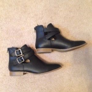 Black Strappy Ankle boot