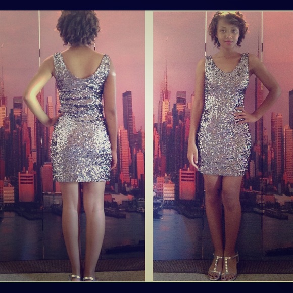 Amber Blue Dresses & Skirts - ✨💕Silver Sequin Dress💕✨