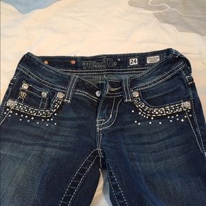 Miss Me Jeans. Skinny. Size 24R. 29in inseam.