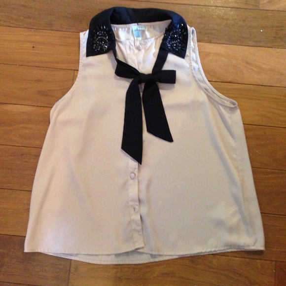 Forever 21 polyester sleeveless top sz. Med
