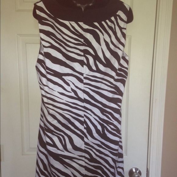 🎉SOLD🎉Michael Kors  Zebra Print Sundress Dress - Picture 4 of 4