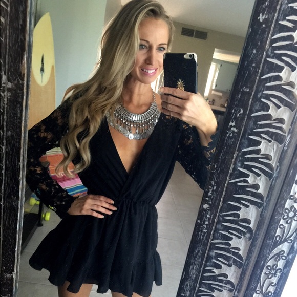 NWT black lace sleeve Romper Small