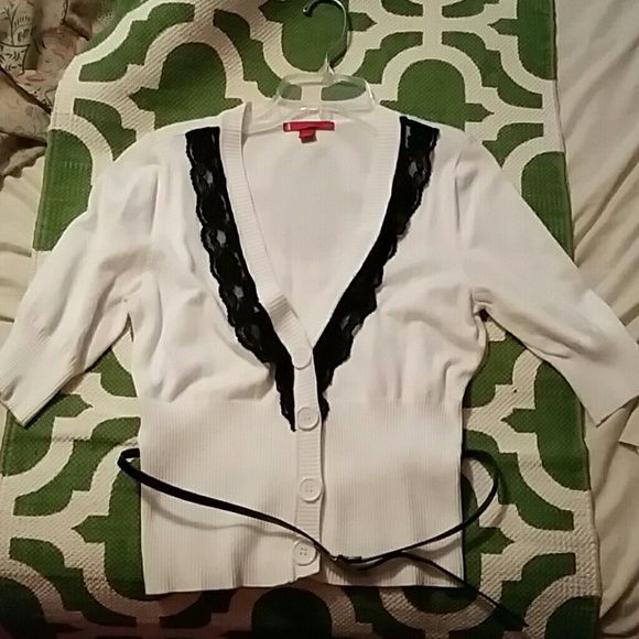 Quarter length sleeve white cardigan