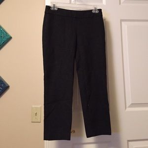 Loft 00p stretchy Capri pants